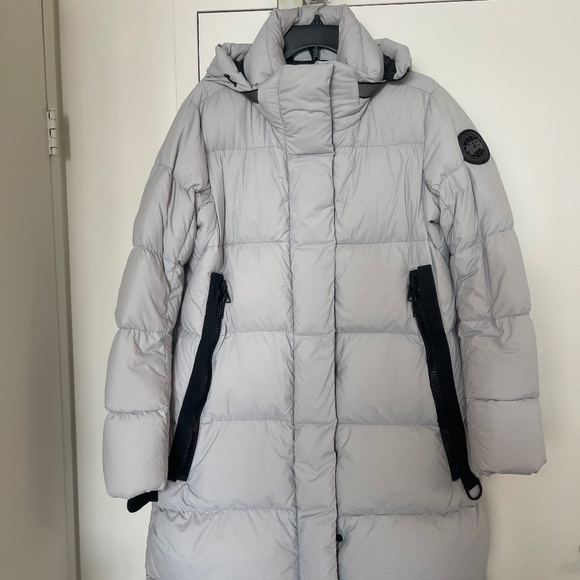 Canada Goose  Byward Parka - Picture 1 of 6